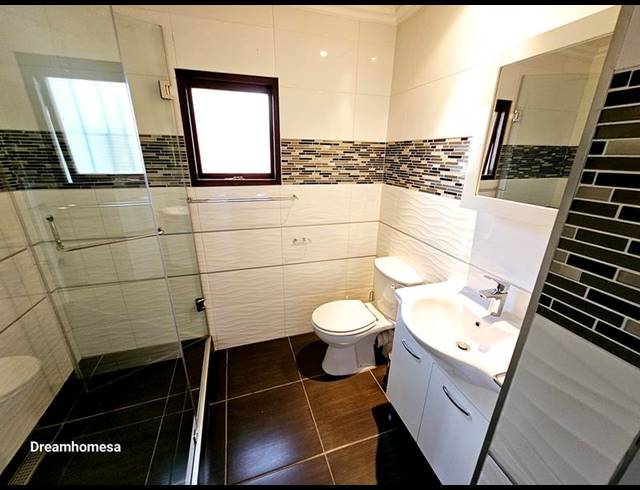 3 BEDROOM PROPERTY TO RENT IN ILLOVO